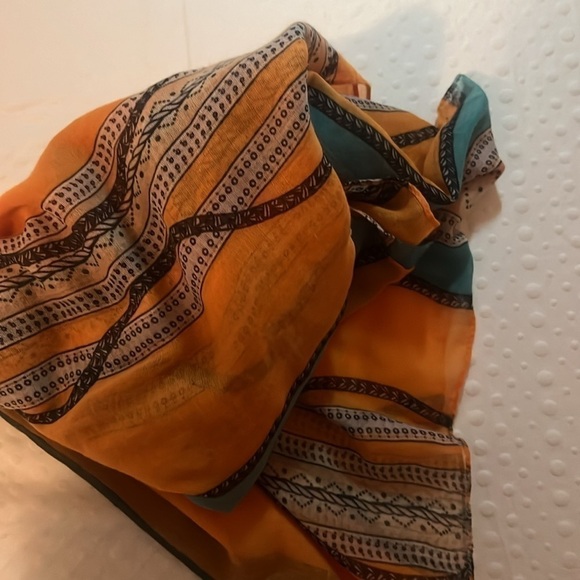 🧣One-piece wraps 34x2=68 length wide 27 inches BOHO cape lightweight - Picture 6 of 8